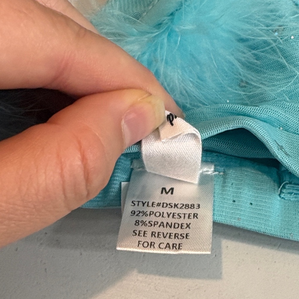 #54 Blue Star-Patterned Bralette with Fur Trim - Picture 3 of 4